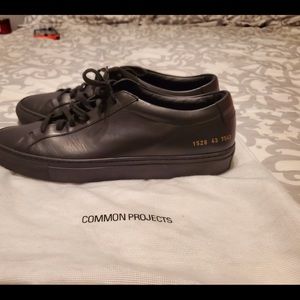 Common Projects size 43